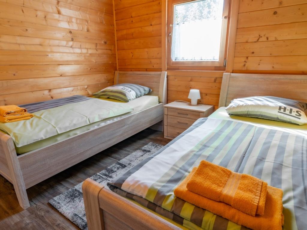 Single bedroom