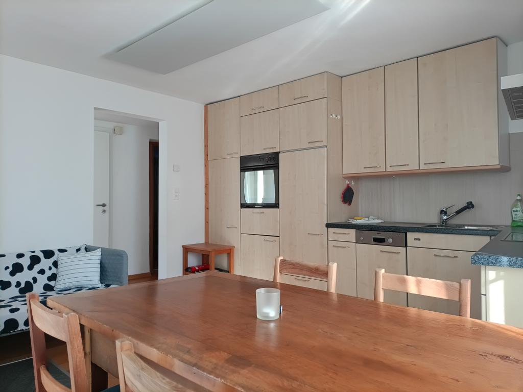 kitchen - eating area