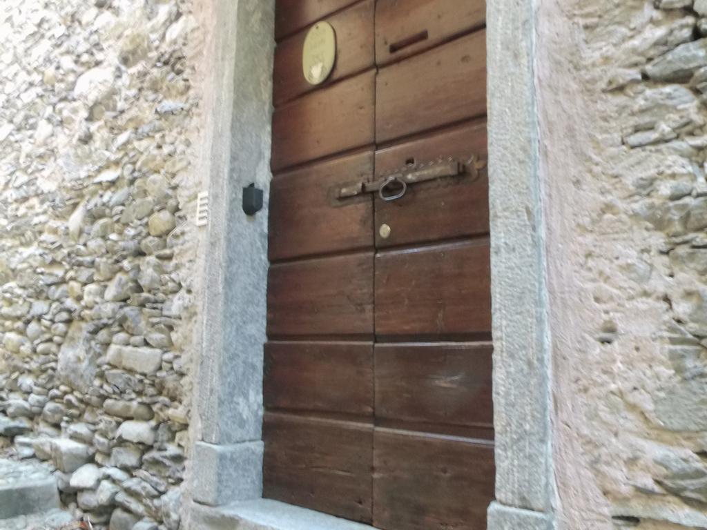 entrance door